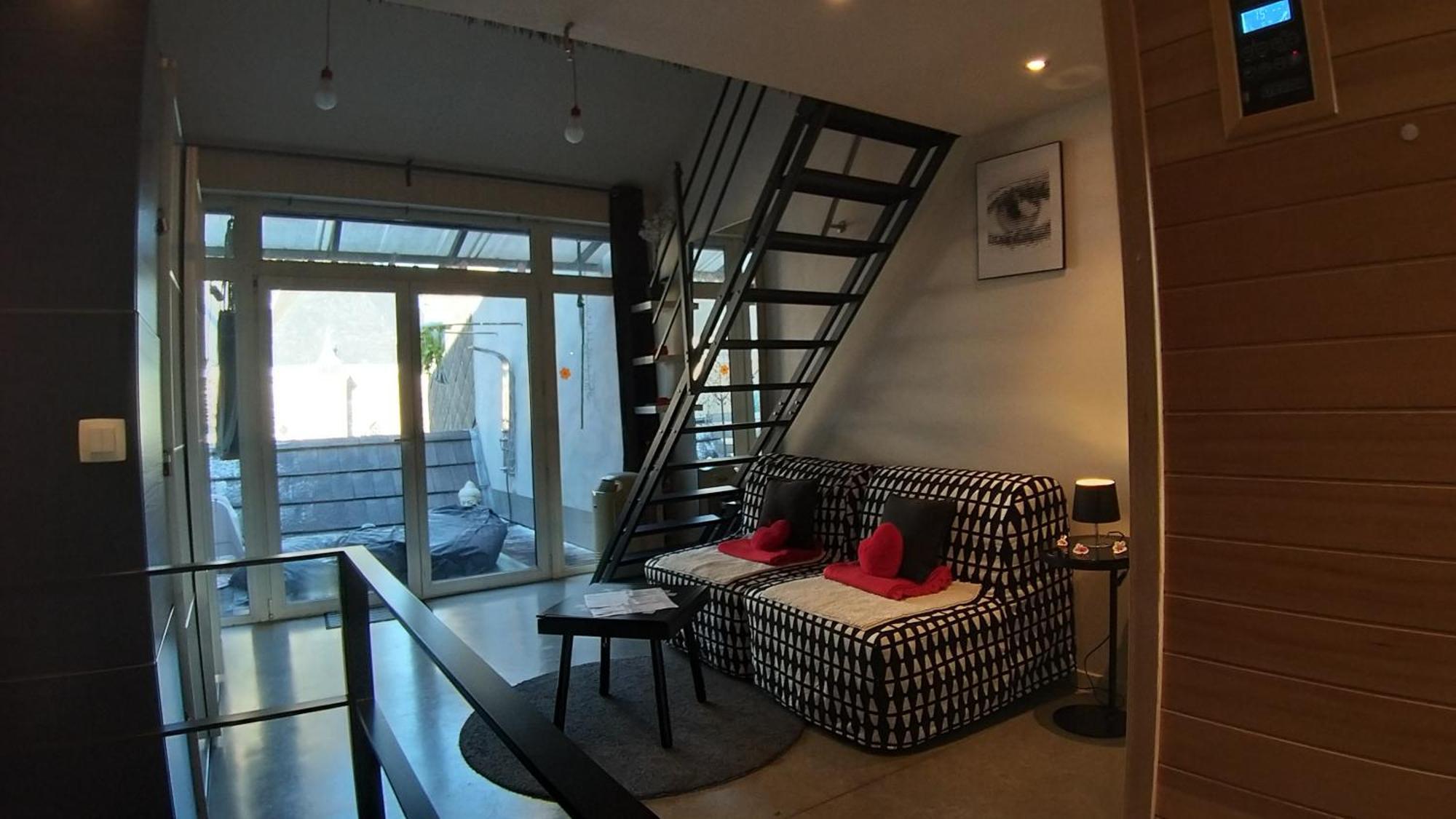 Wellness Loft With Sauna, Jacuzzi, Roof Terrace & Amazing View Apartment Antwerpen Phòng bức ảnh