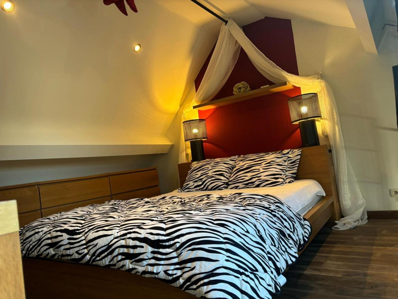 Wellness Loft With Sauna, Jacuzzi, Roof Terrace & Amazing View Apartment Antwerpen Ngoại thất bức ảnh